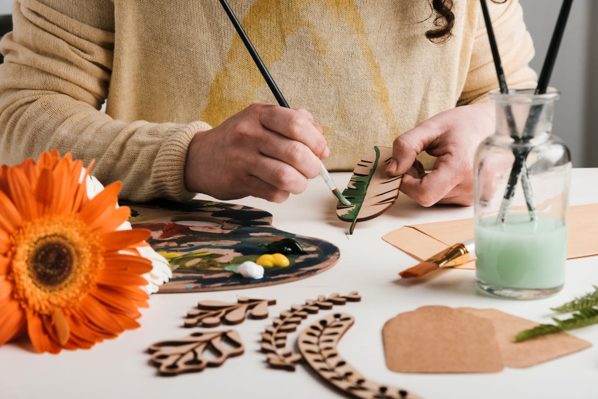 Cover Image for How Artists Can Sell Handmade Paintings Online and Reach Global Buyers